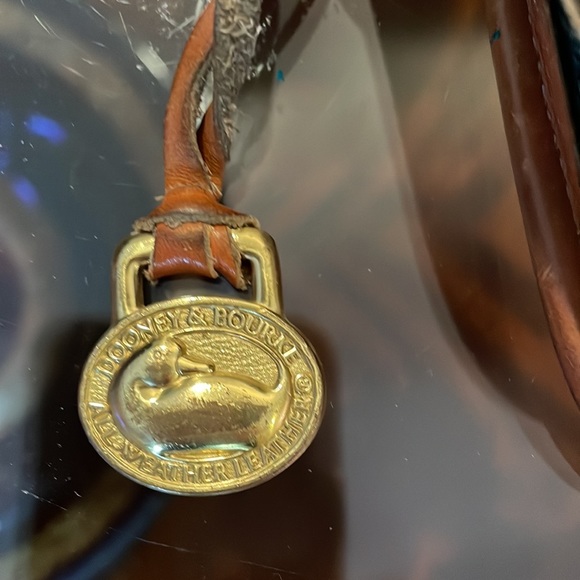 Dooney & Bourke shoulder bag - Picture 6 of 7